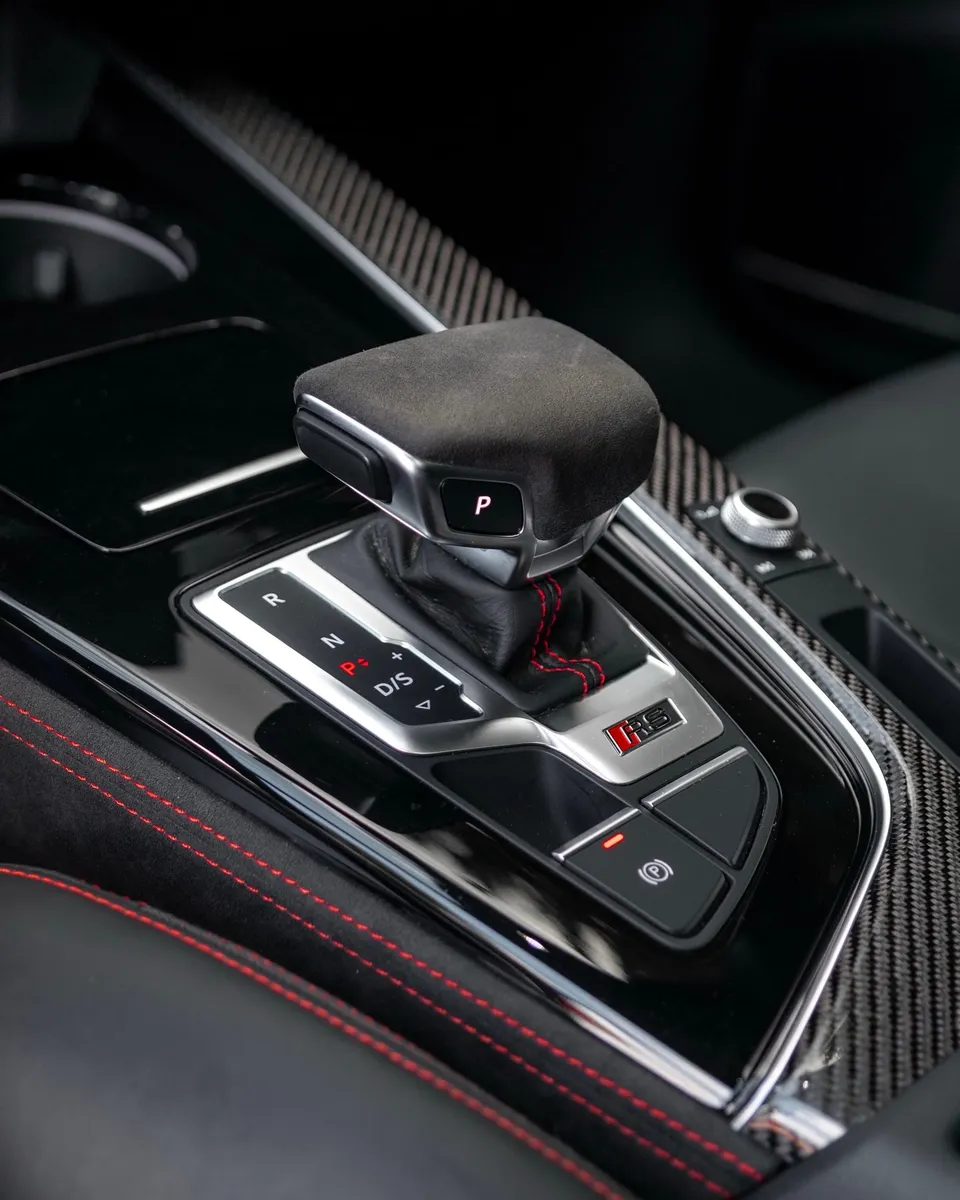Frame 008 — Audi RS4 Avant ABT