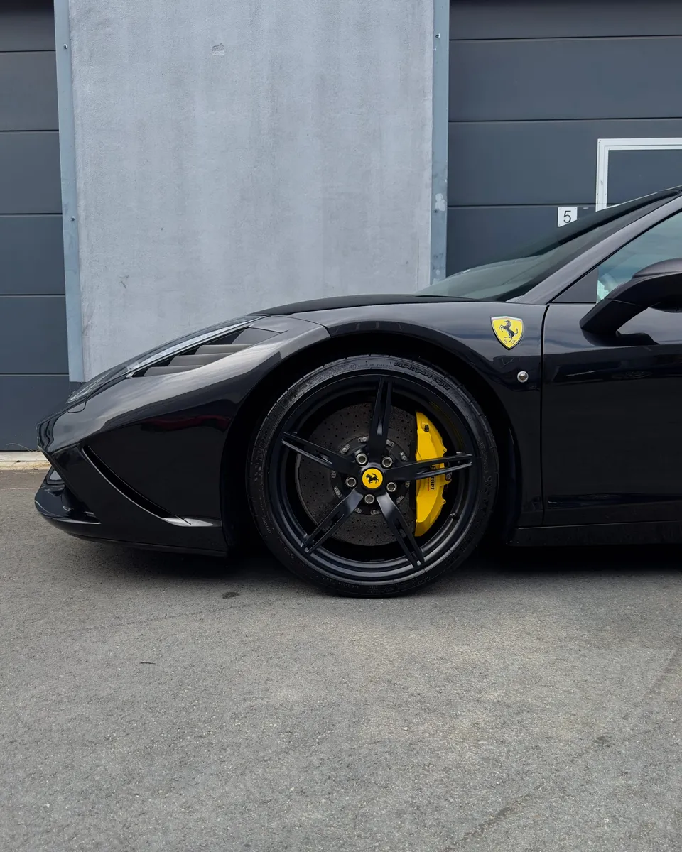Frame 070 — Ferrari 458