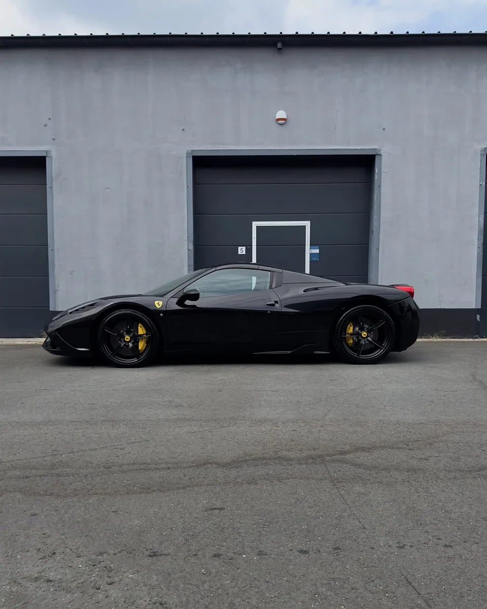 Frame 072 — Ferrari 458