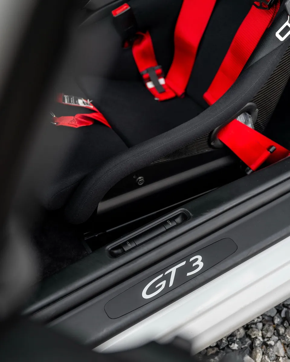 Frame 042 — Porsche 911 GT3