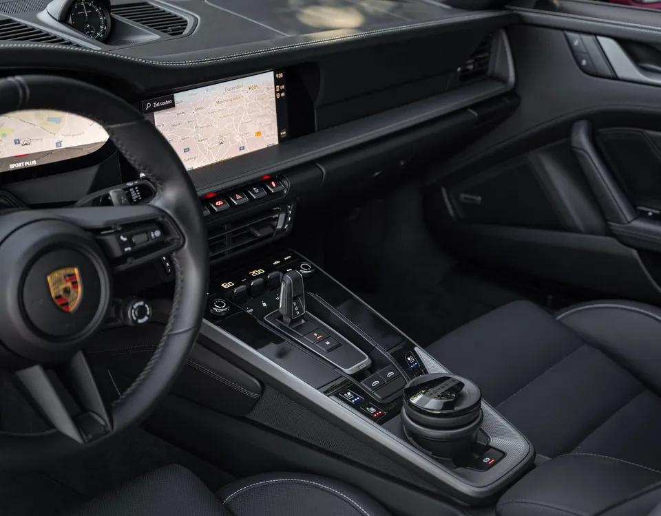 Frame 034 — Porsche 911 Targa 4S
