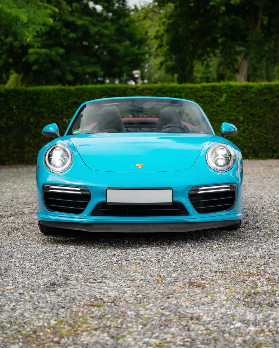 Frame 045 — Porsche 911 Turbo