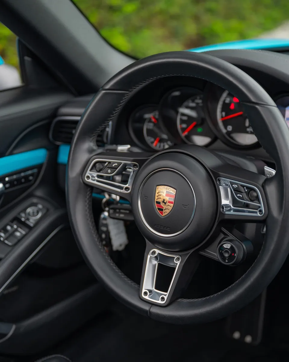Frame 049 — Porsche 911 Turbo
